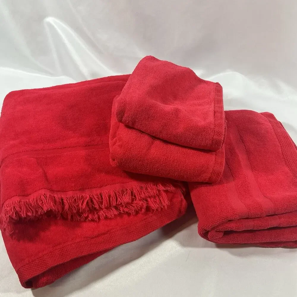 Vintage Set of 5 Bright Red Springmaid Towels Bath Mat Hand Towel USA